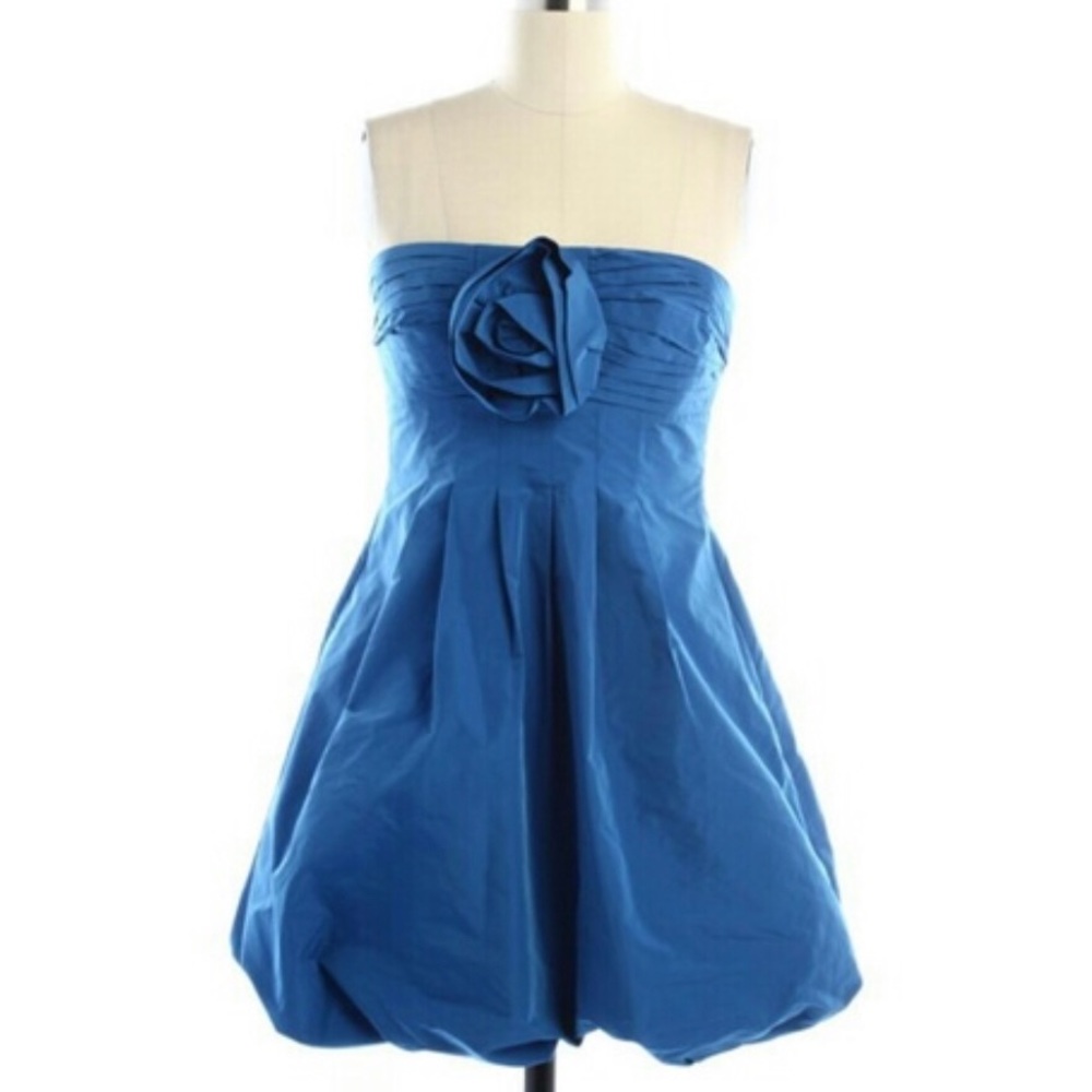 Beautiful BCBG blue bubble dress